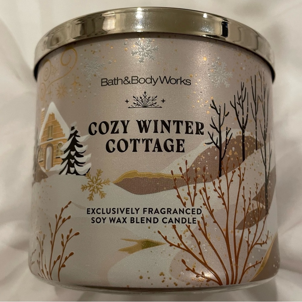 BBW Cozy Winter Cottage 3 Wick Candle